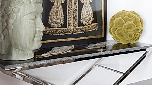 Dressers III																						 Table															
														