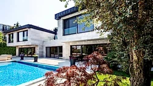 Emirgan Villa							 House Flooring							 Affumicato 