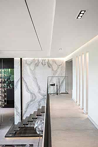 Calacatta Lucina White Natural Stone Marble