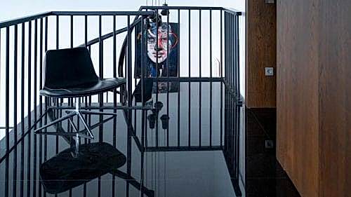 Absolute Black Villa																						 House Flooring															
														